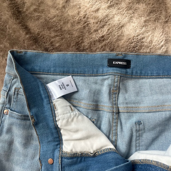 Express High Rise Shorts - Picture 3 of 3